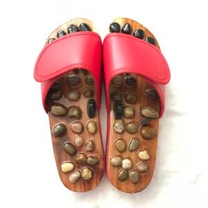 Massage Acupressure House Sandals Size EU 38 Red Relax Slippers Rocks
